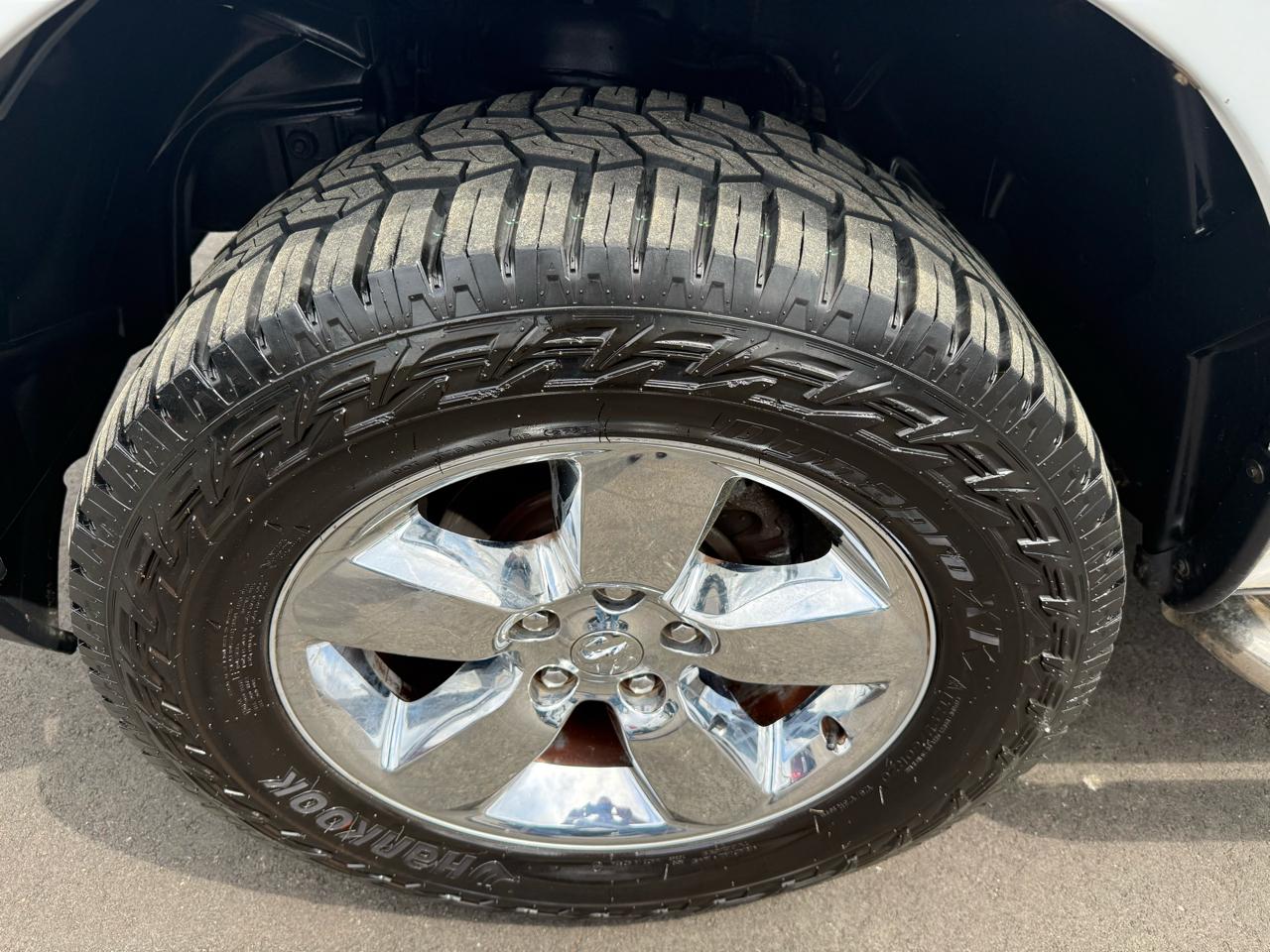 RAM 1500 4WD Quad Cab 140.5" Big Horn 2015