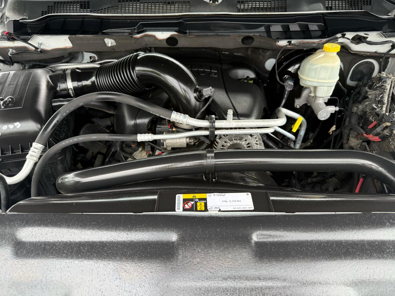 RAM 1500 4WD Quad Cab 140.5" Big Horn 2015