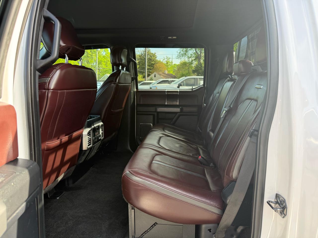 Ford Super Duty F-350 DRW  2017