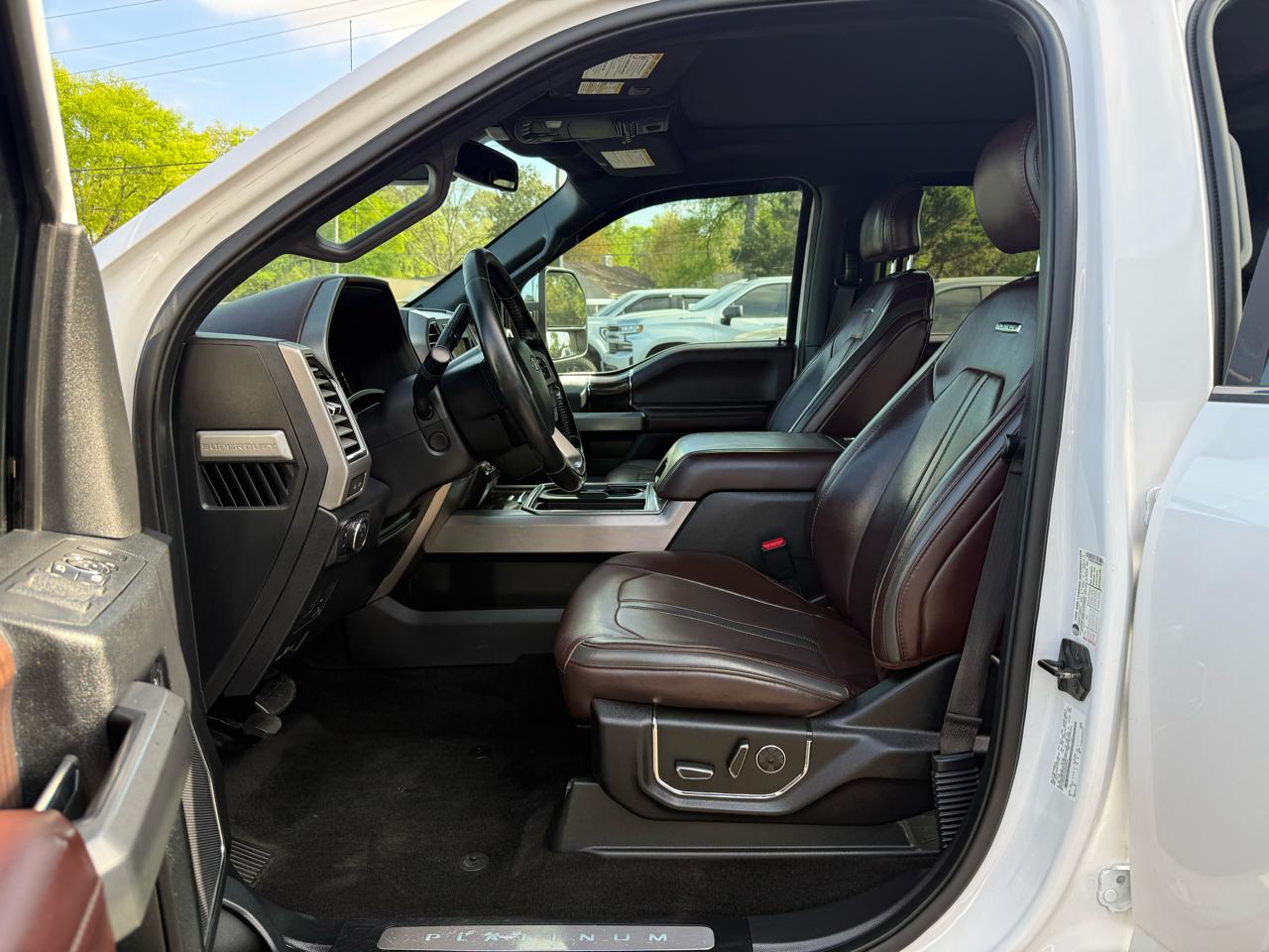 Ford Super Duty F-350 DRW  2017