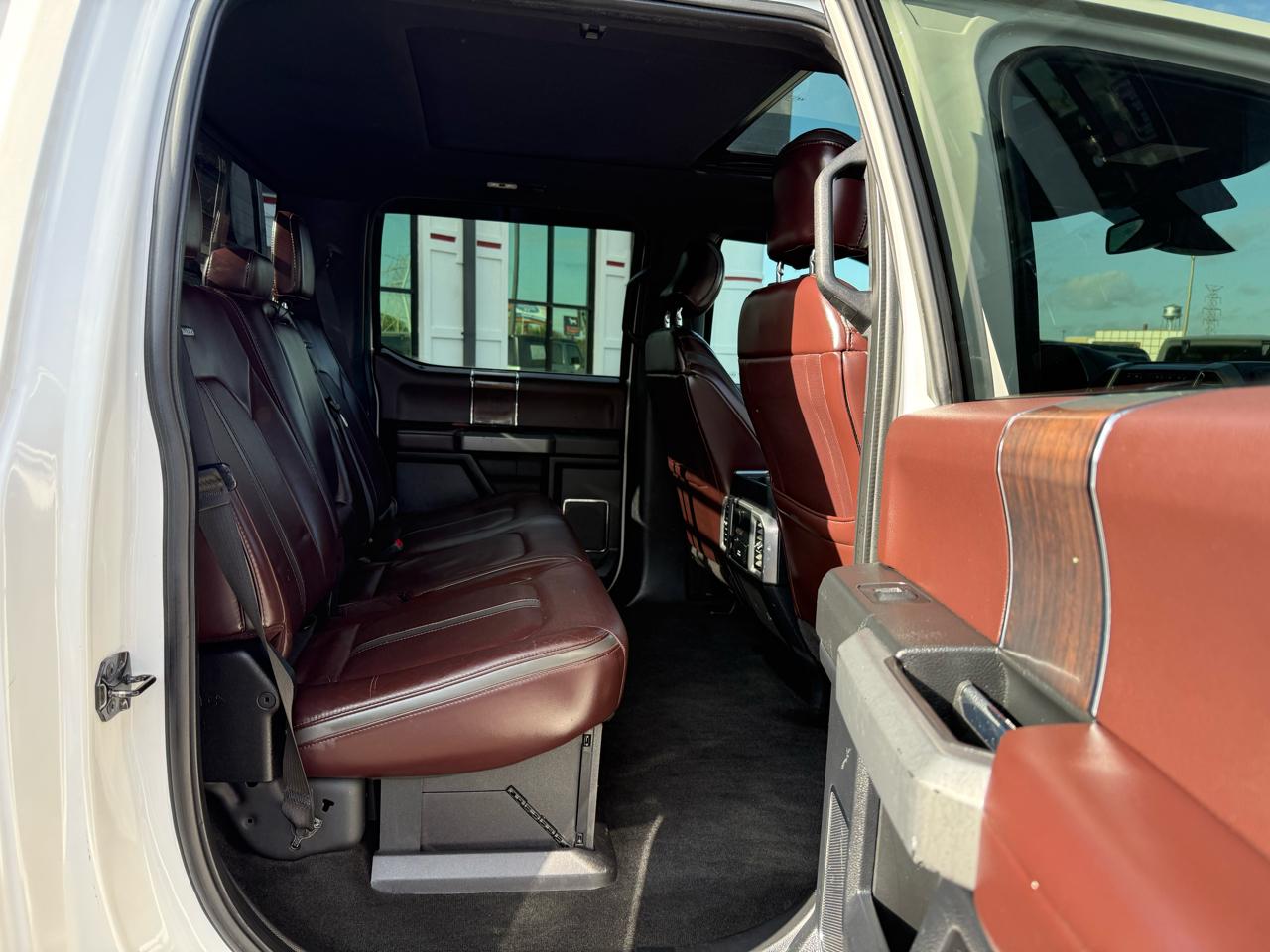 Ford Super Duty F-350 DRW  2017