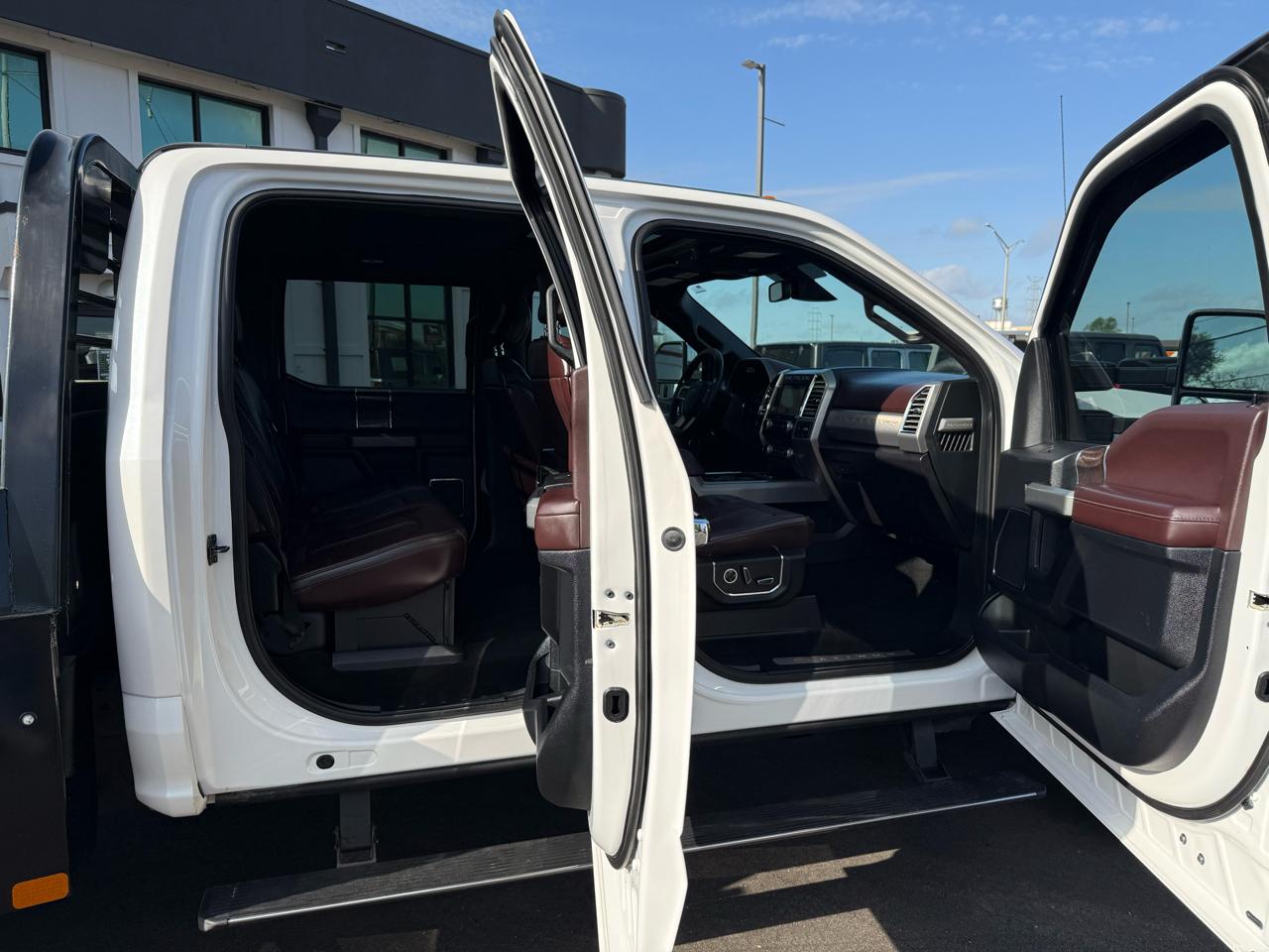 Ford Super Duty F-350 DRW  2017