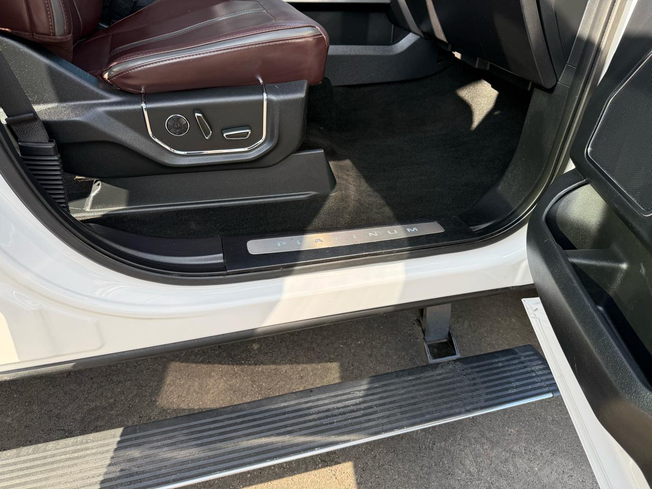 Ford Super Duty F-350 DRW  2017