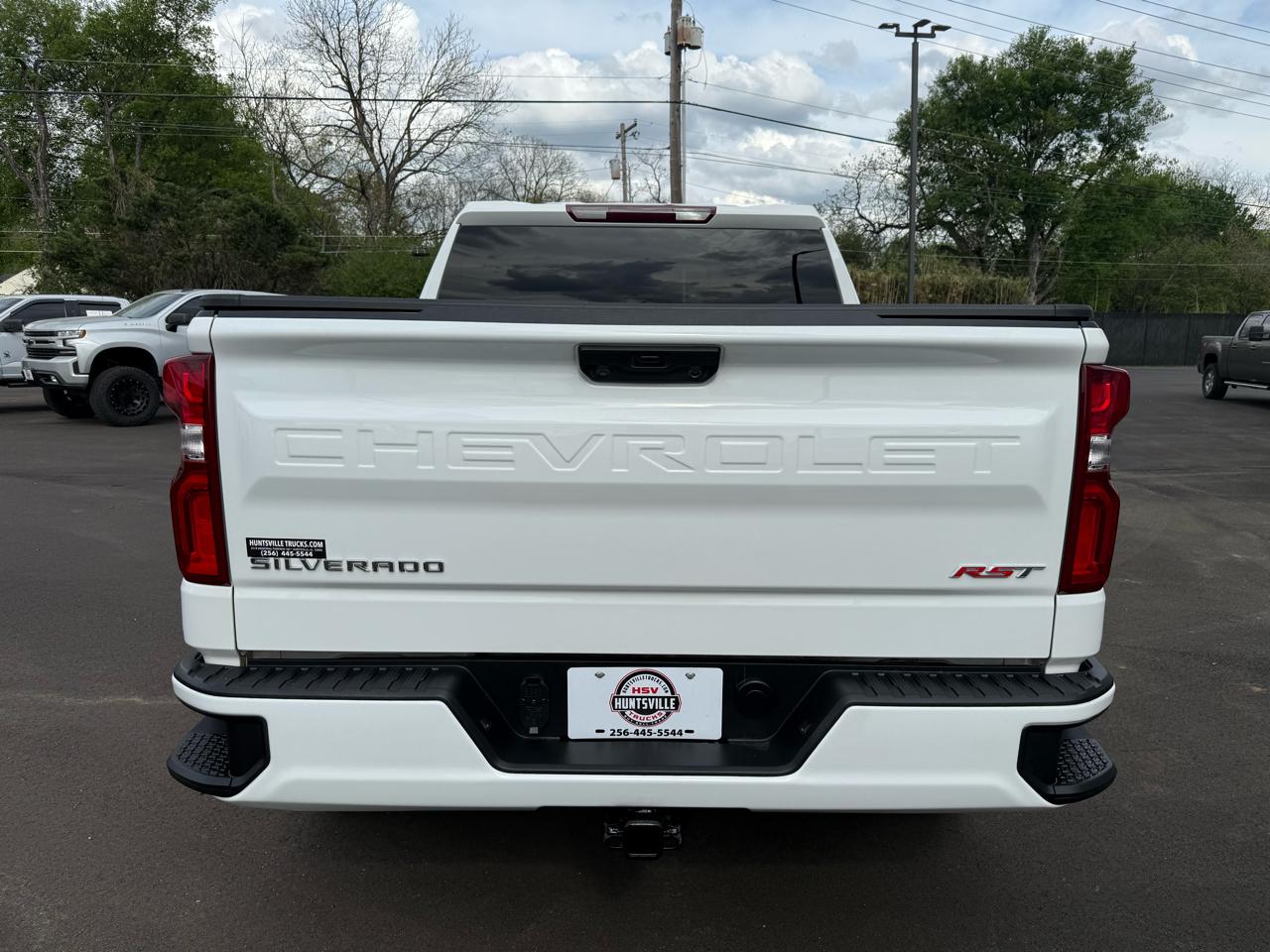 Chevrolet Silverado 1500 4WD Crew Cab 147" RST 2024