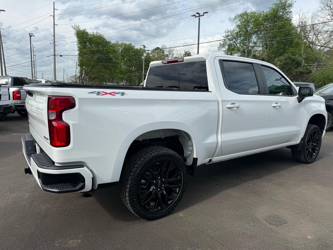 Chevrolet Silverado 1500 4WD Crew Cab 147" RST 2024