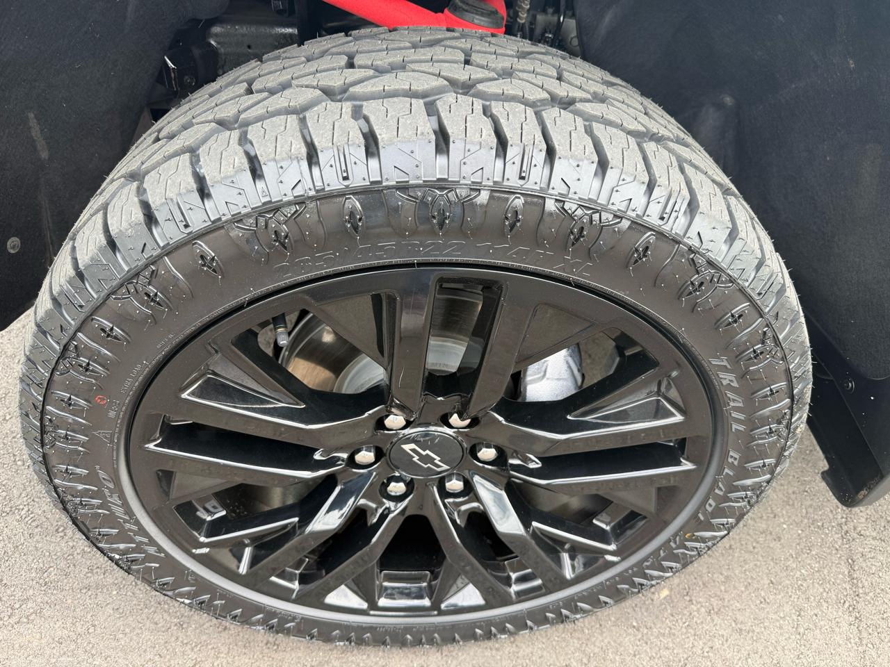 Chevrolet Silverado 1500 4WD Crew Cab 147" RST 2024