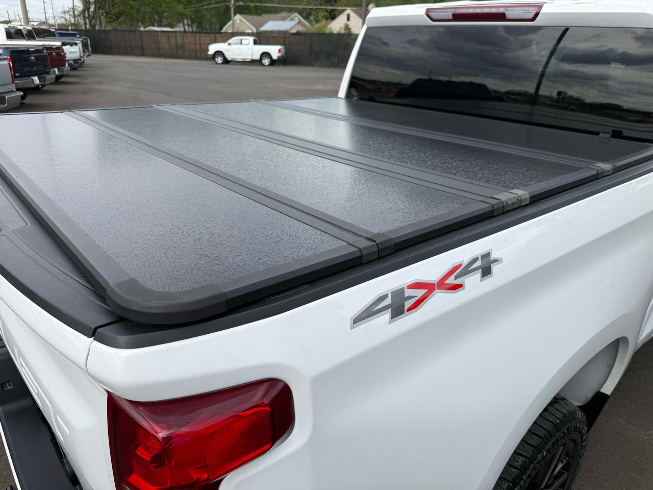 Chevrolet Silverado 1500 4WD Crew Cab 147" RST 2024