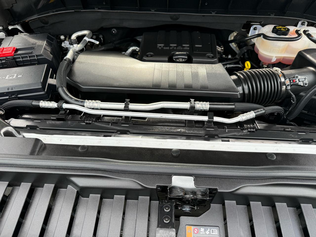 Chevrolet Silverado 1500 4WD Crew Cab 147" RST 2024