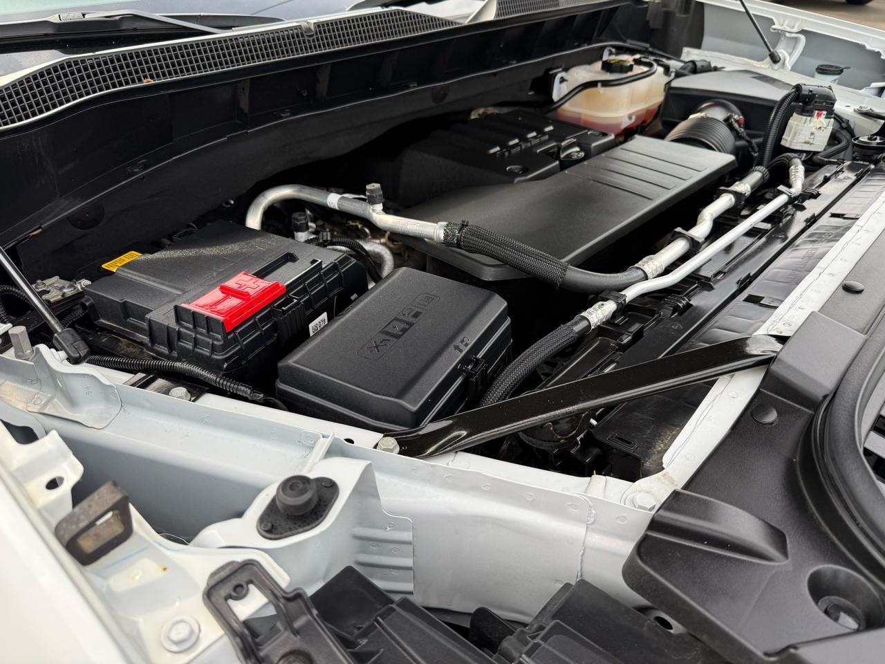 Chevrolet Silverado 1500 4WD Crew Cab 147" RST 2024