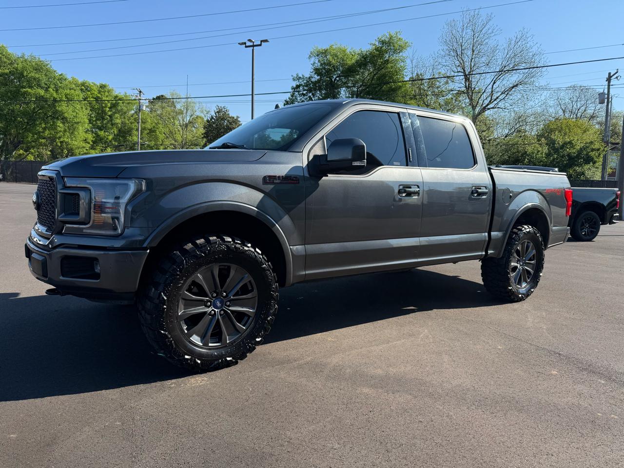 Ford F-150 4WD SuperCrew 139" Lariat 2018
