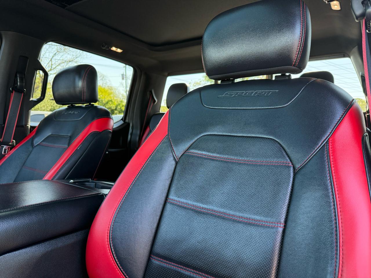 Ford F-150 4WD SuperCrew 139" Lariat 2018