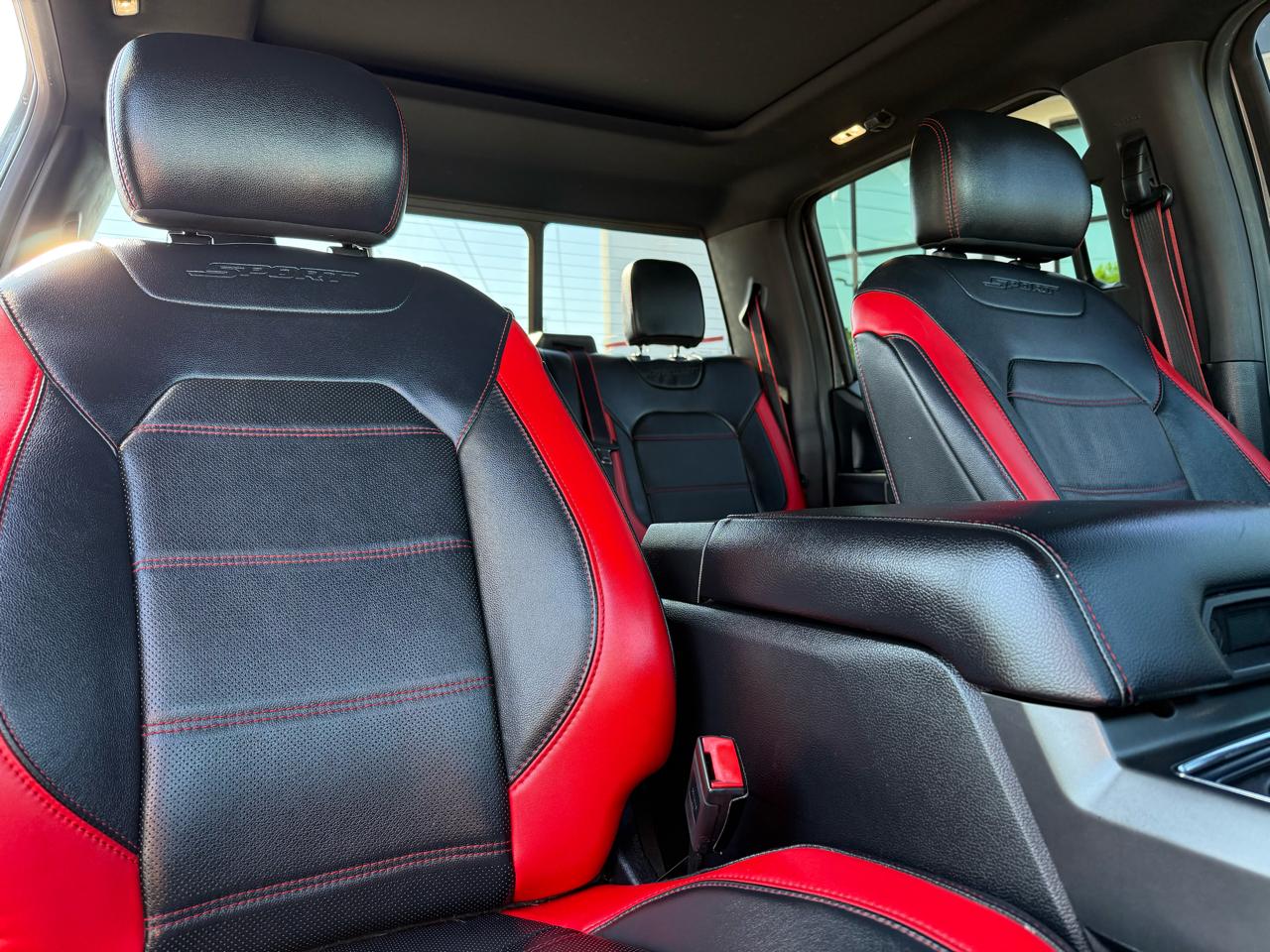 Ford F-150 4WD SuperCrew 139" Lariat 2018