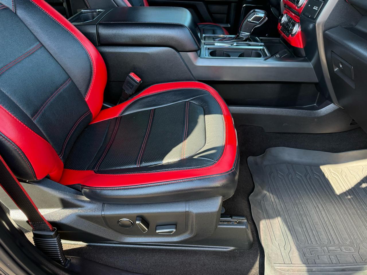 Ford F-150 4WD SuperCrew 139" Lariat 2018