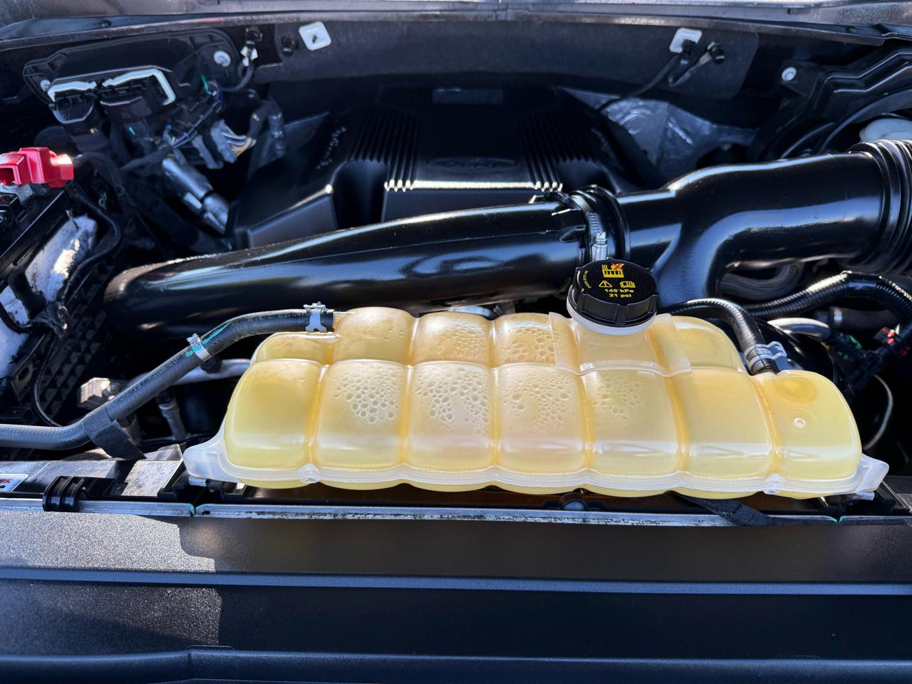 Ford F-150 4WD SuperCrew 139" Lariat 2018