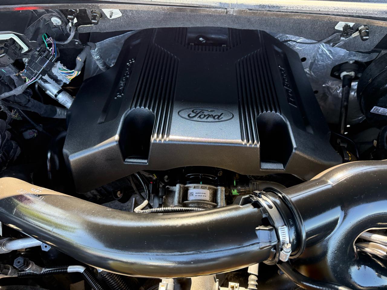 Ford F-150 4WD SuperCrew 139" Lariat 2018