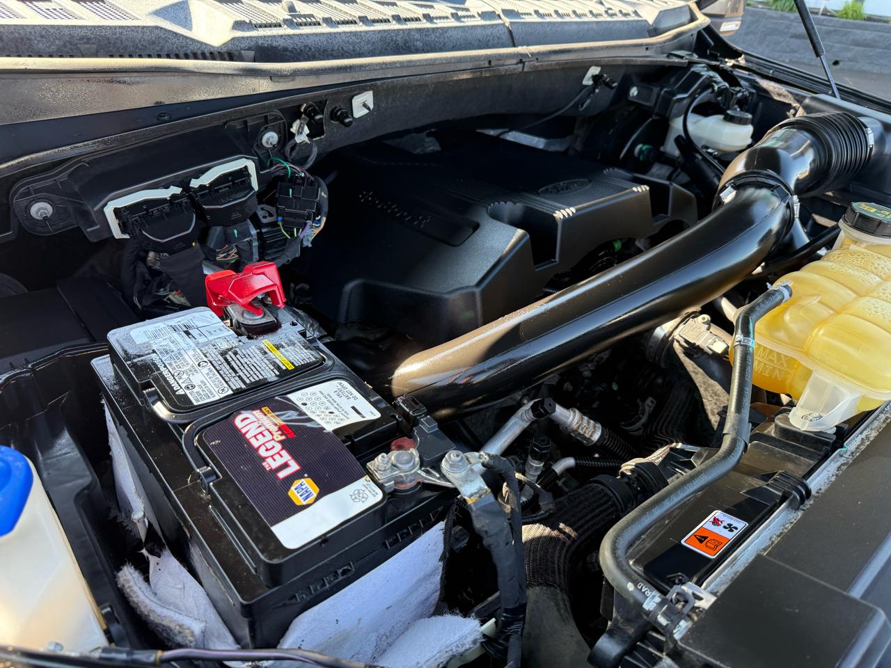 Ford F-150 4WD SuperCrew 139" Lariat 2018