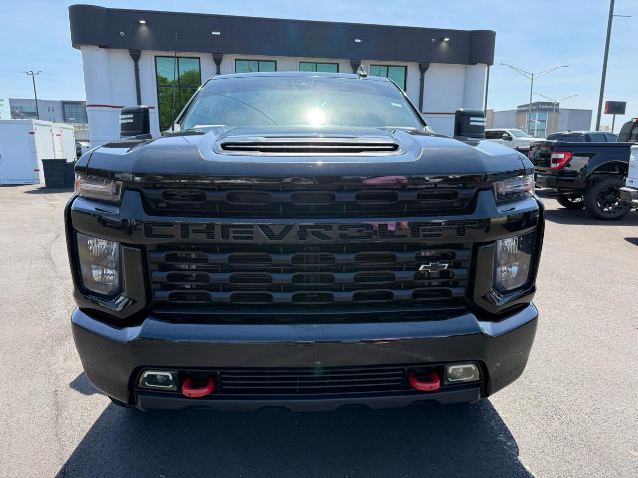 Chevrolet Silverado 2500HD 4WD Crew Cab 159" Custom 2023
