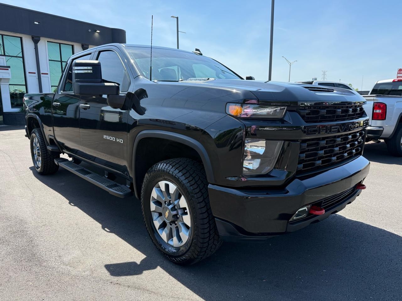 Chevrolet Silverado 2500HD 4WD Crew Cab 159" Custom 2023