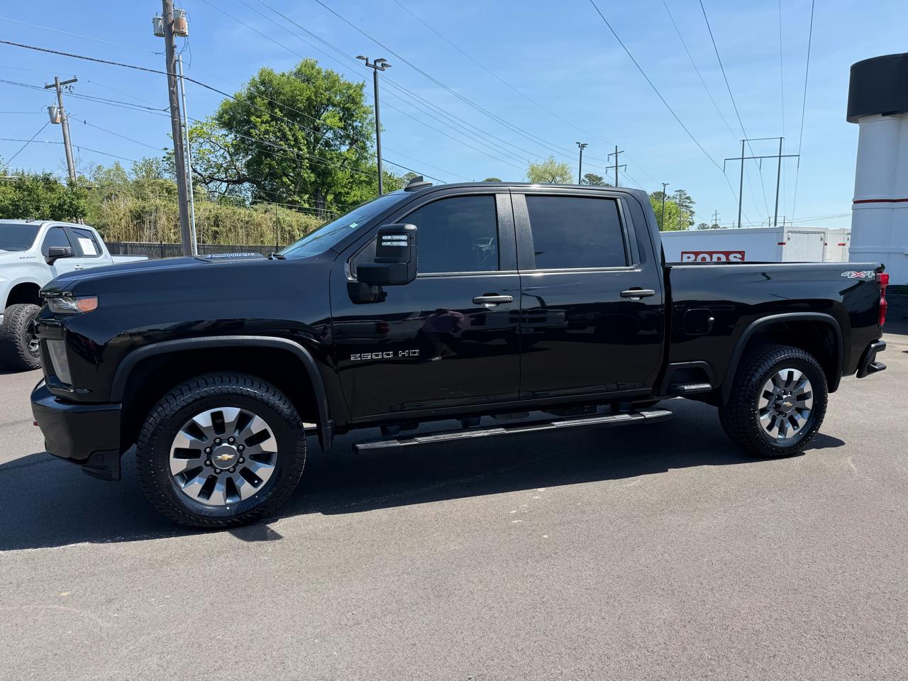 Chevrolet Silverado 2500HD 4WD Crew Cab 159" Custom 2023
