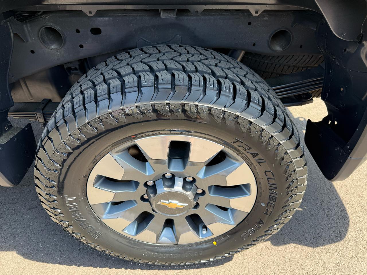 Chevrolet Silverado 2500HD 4WD Crew Cab 159" Custom 2023