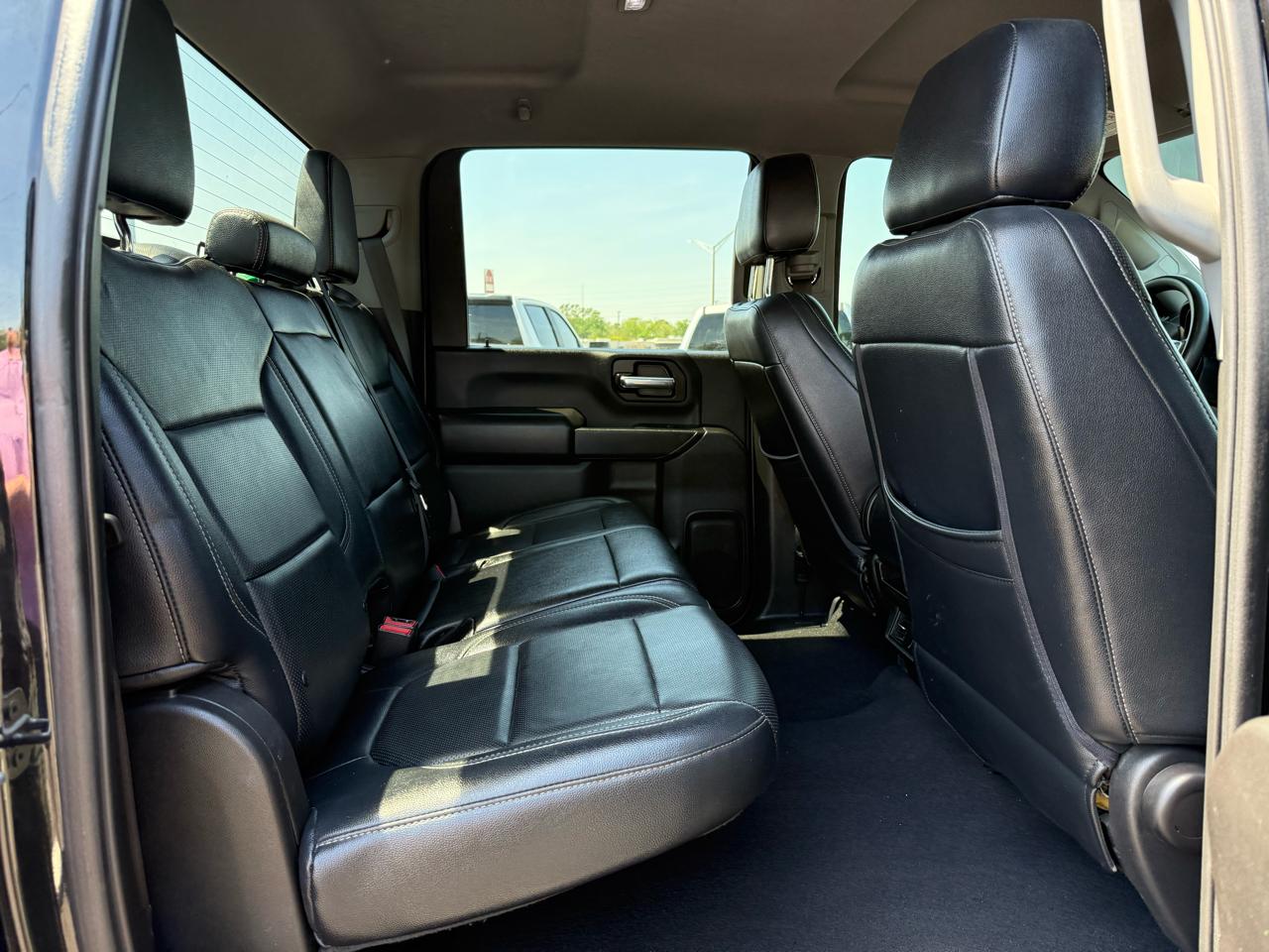 Chevrolet Silverado 2500HD 4WD Crew Cab 159" Custom 2023