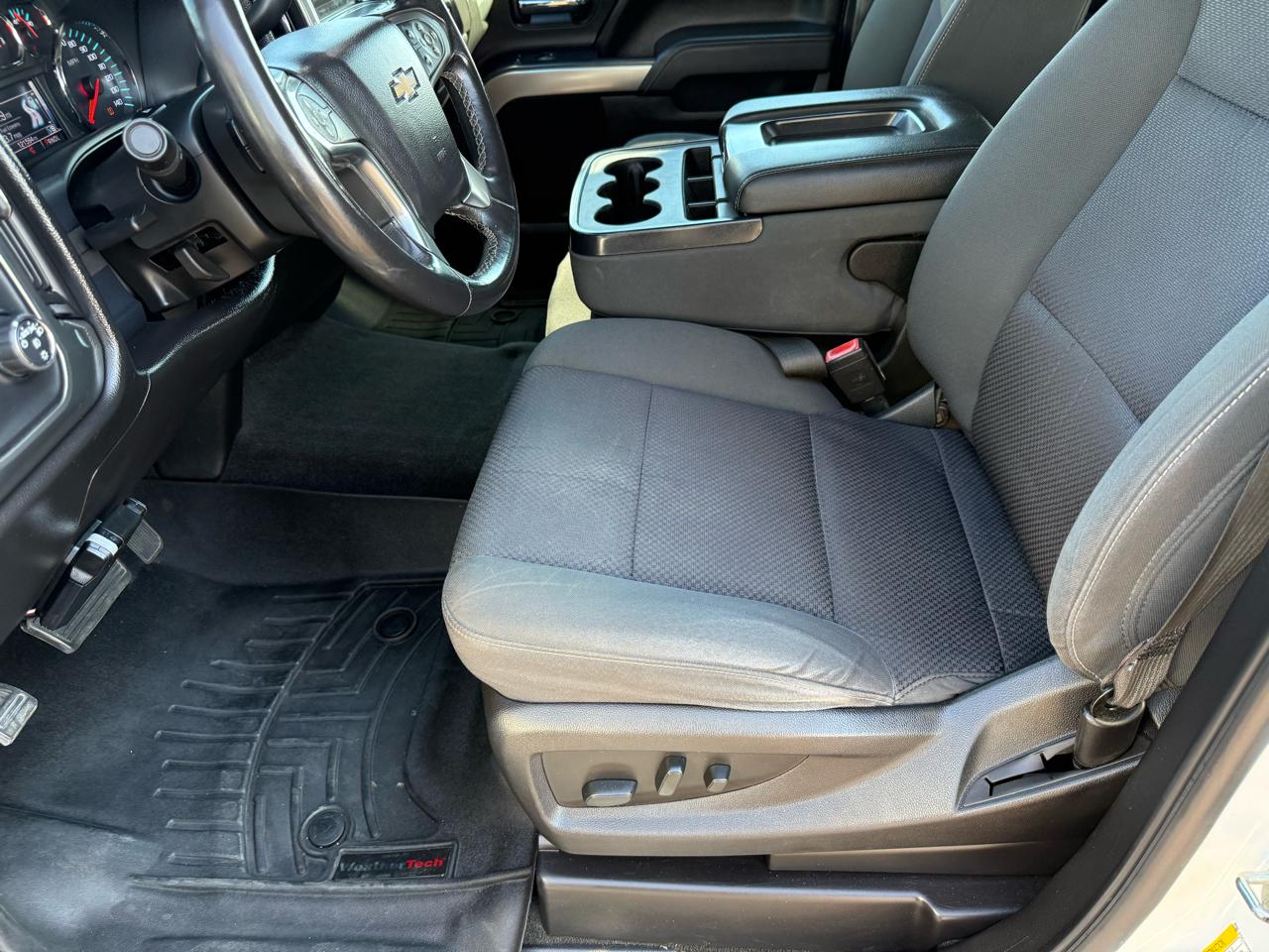 Chevrolet Silverado 1500 4WD Crew Cab 147" LT w/1LT 2018