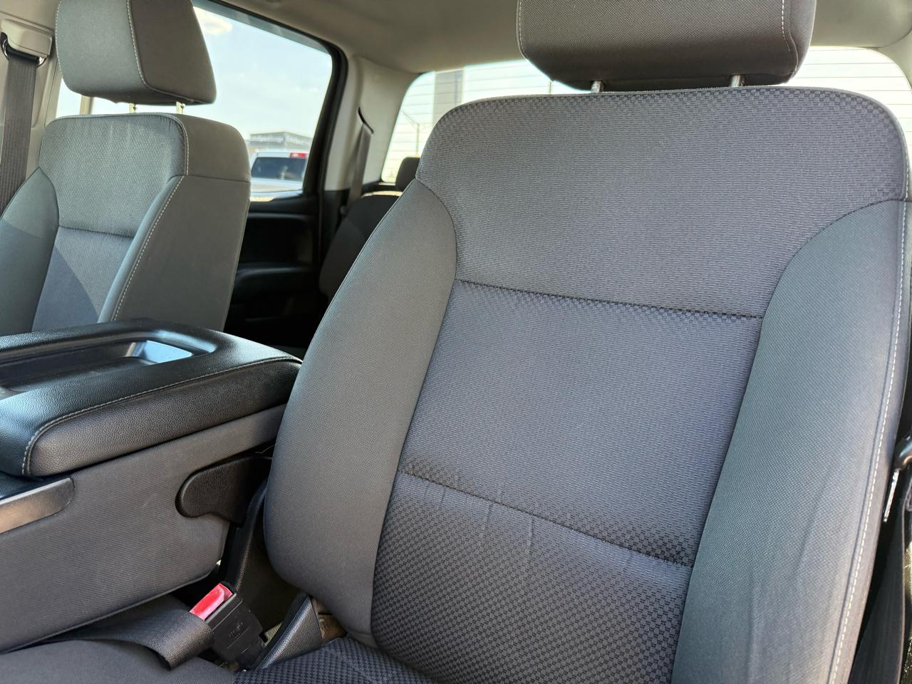 Chevrolet Silverado 1500 4WD Crew Cab 147" LT w/1LT 2018