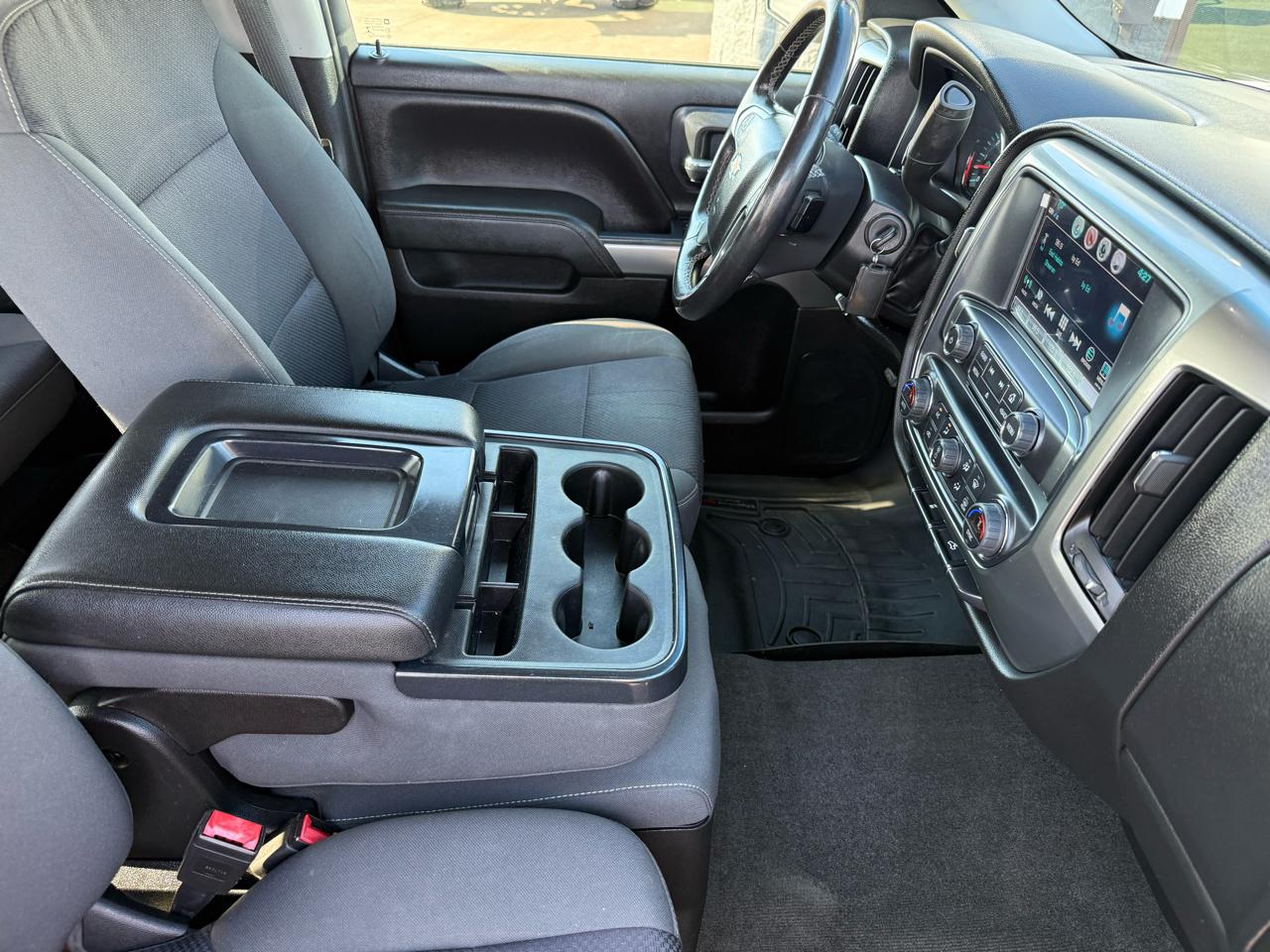 Chevrolet Silverado 1500 4WD Crew Cab 147" LT w/1LT 2018