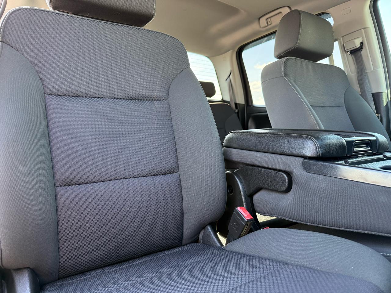 Chevrolet Silverado 1500 4WD Crew Cab 147" LT w/1LT 2018