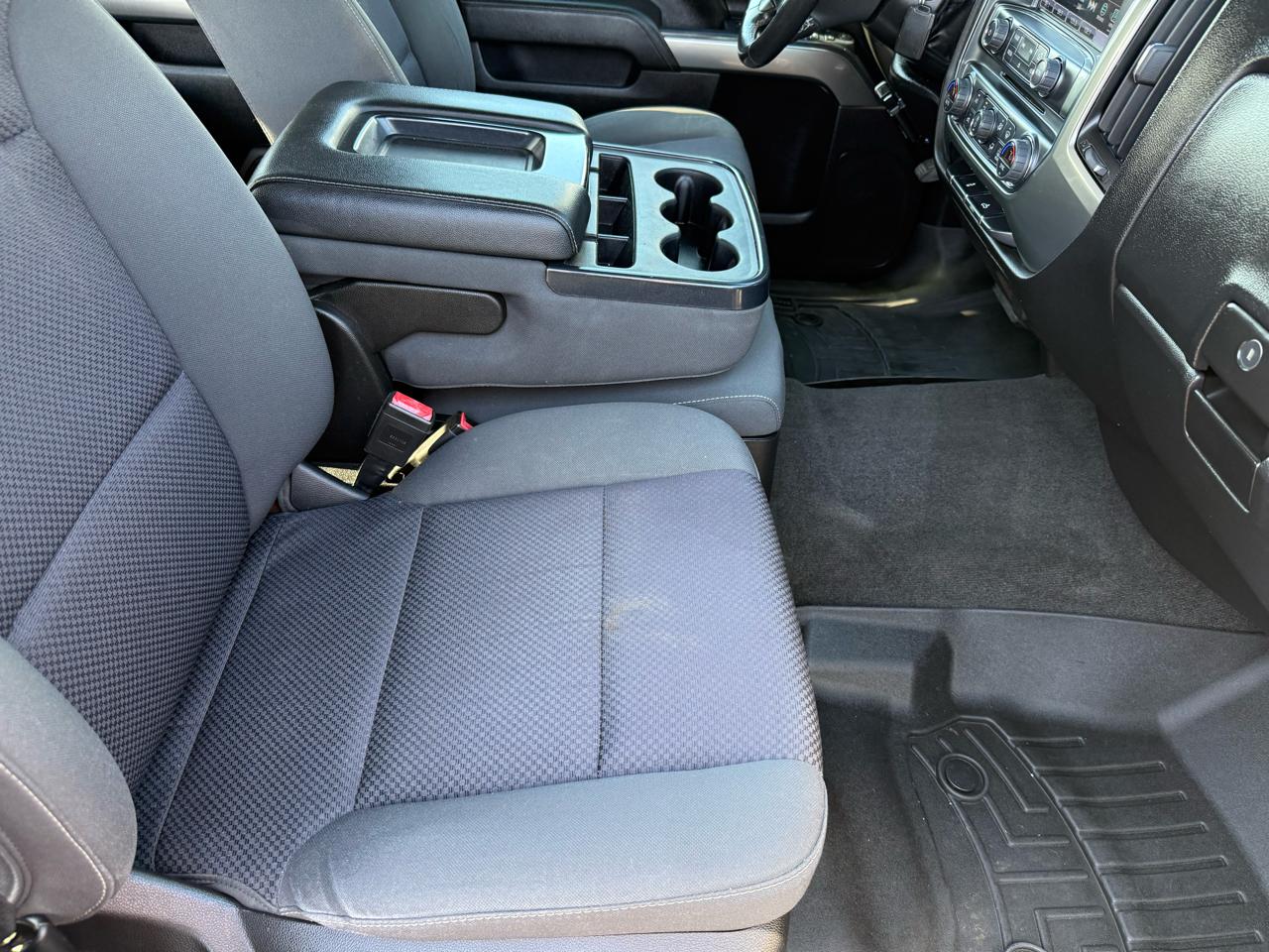 Chevrolet Silverado 1500 4WD Crew Cab 147" LT w/1LT 2018