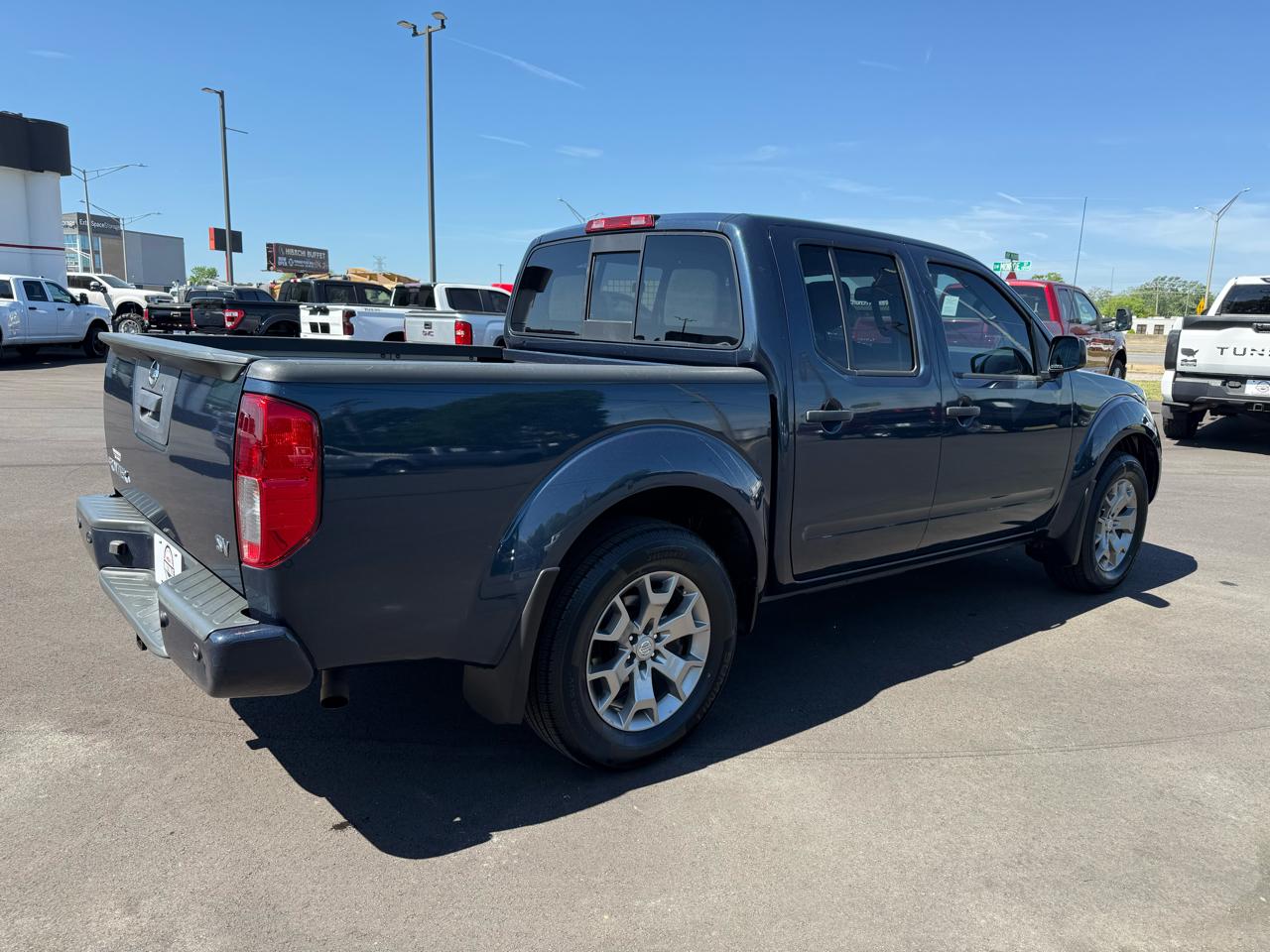 Nissan Frontier Crew Cab 4x2 SV Auto 2021