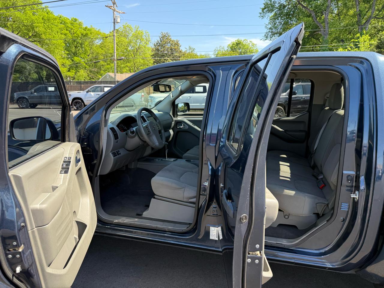 Nissan Frontier Crew Cab 4x2 SV Auto 2021