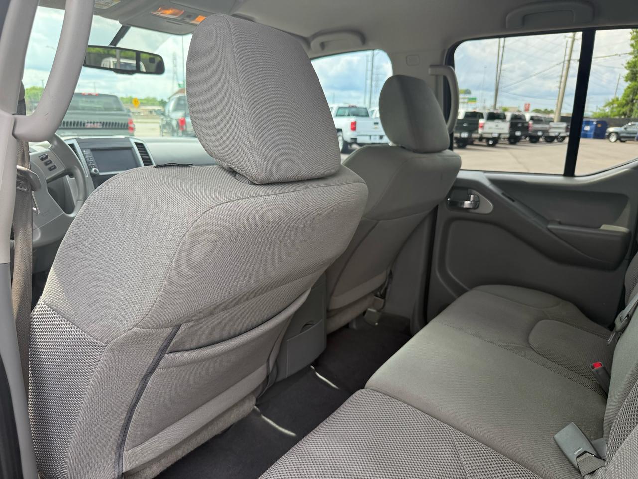 Nissan Frontier Crew Cab 4x2 SV Auto 2021