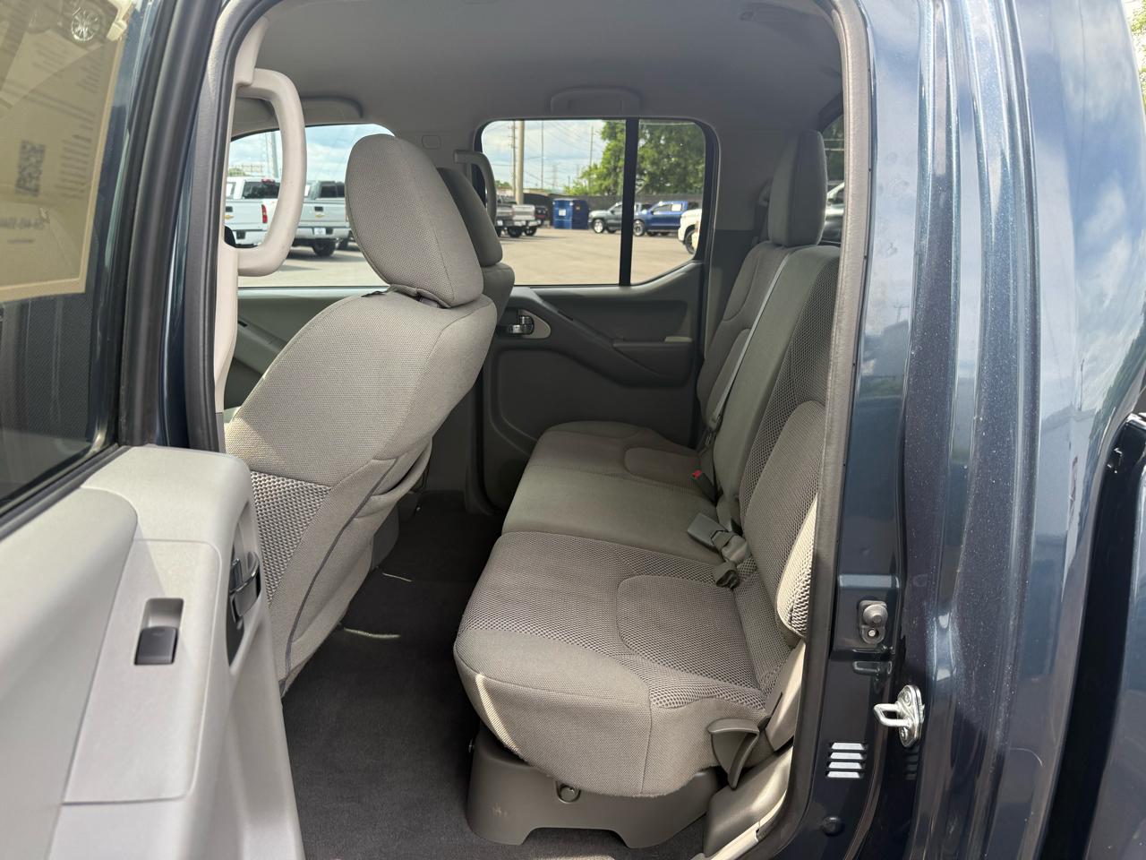 Nissan Frontier Crew Cab 4x2 SV Auto 2021