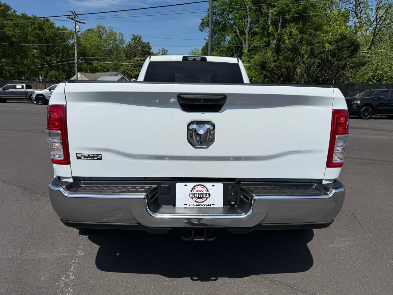 RAM 3500 Tradesman 4x4 Crew Cab 8' Box 2024