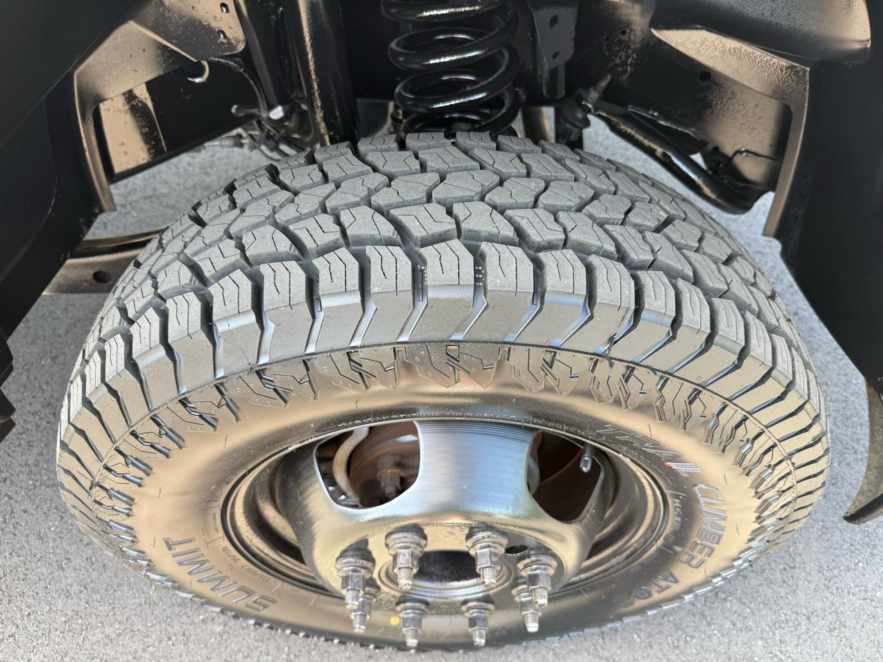 RAM 3500 Tradesman 4x4 Crew Cab 8' Box 2024