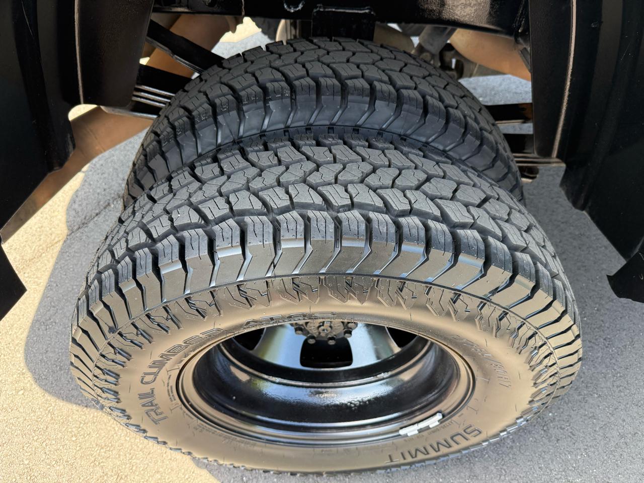 RAM 3500 Tradesman 4x4 Crew Cab 8' Box 2024