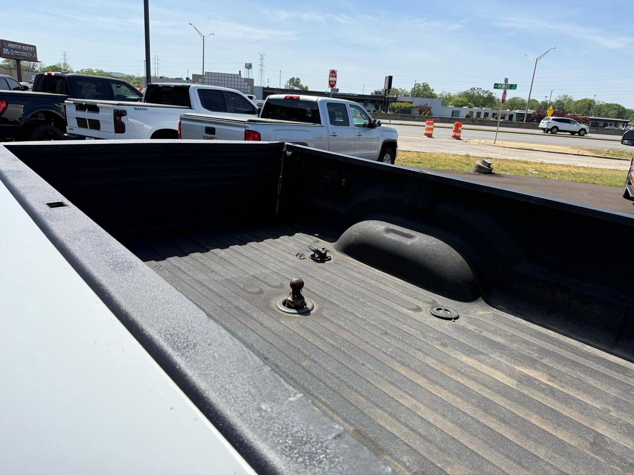 RAM 3500 Tradesman 4x4 Crew Cab 8' Box 2024