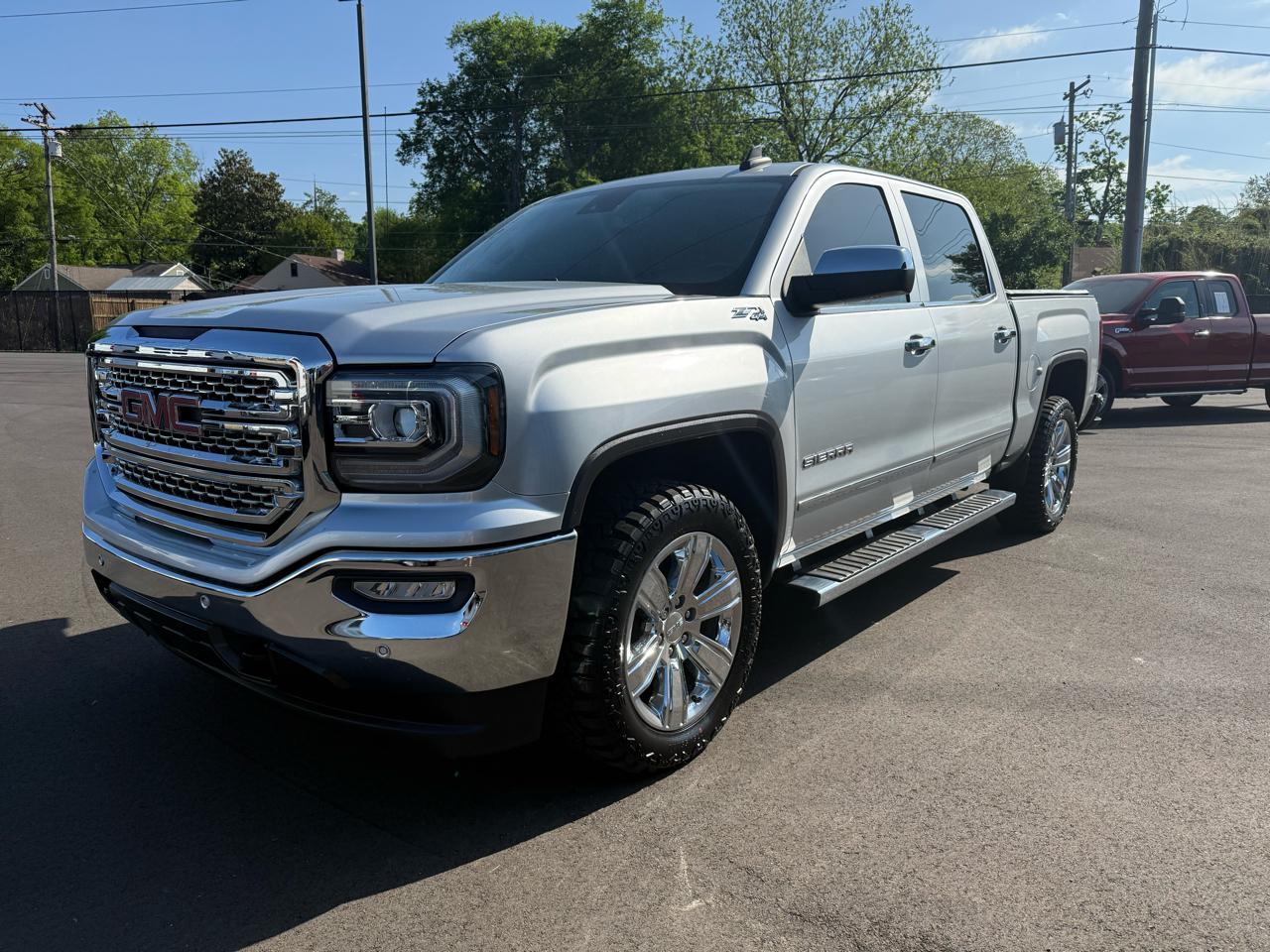 GMC Sierra 1500 4WD Crew Cab 143.5" SLT 2018