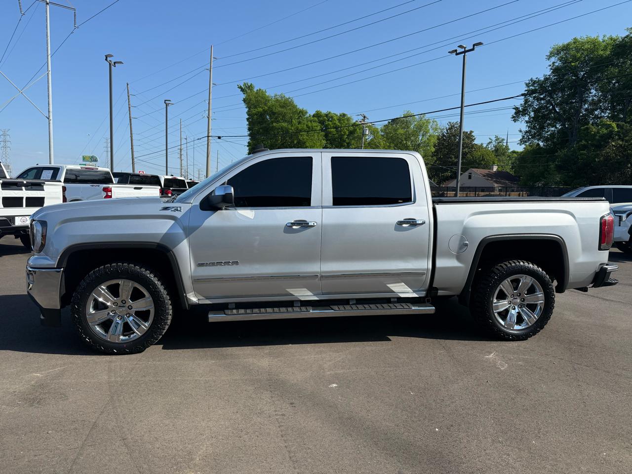 GMC Sierra 1500 4WD Crew Cab 143.5" SLT 2018