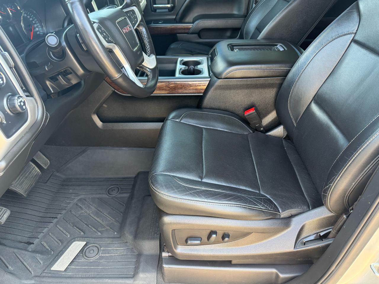 GMC Sierra 1500 4WD Crew Cab 143.5" SLT 2018