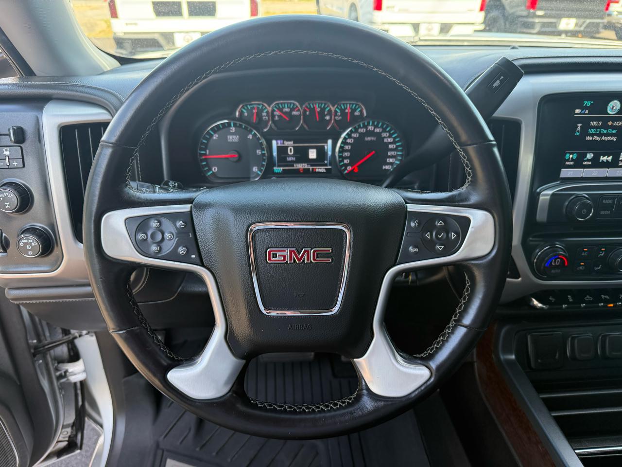 GMC Sierra 1500 4WD Crew Cab 143.5" SLT 2018