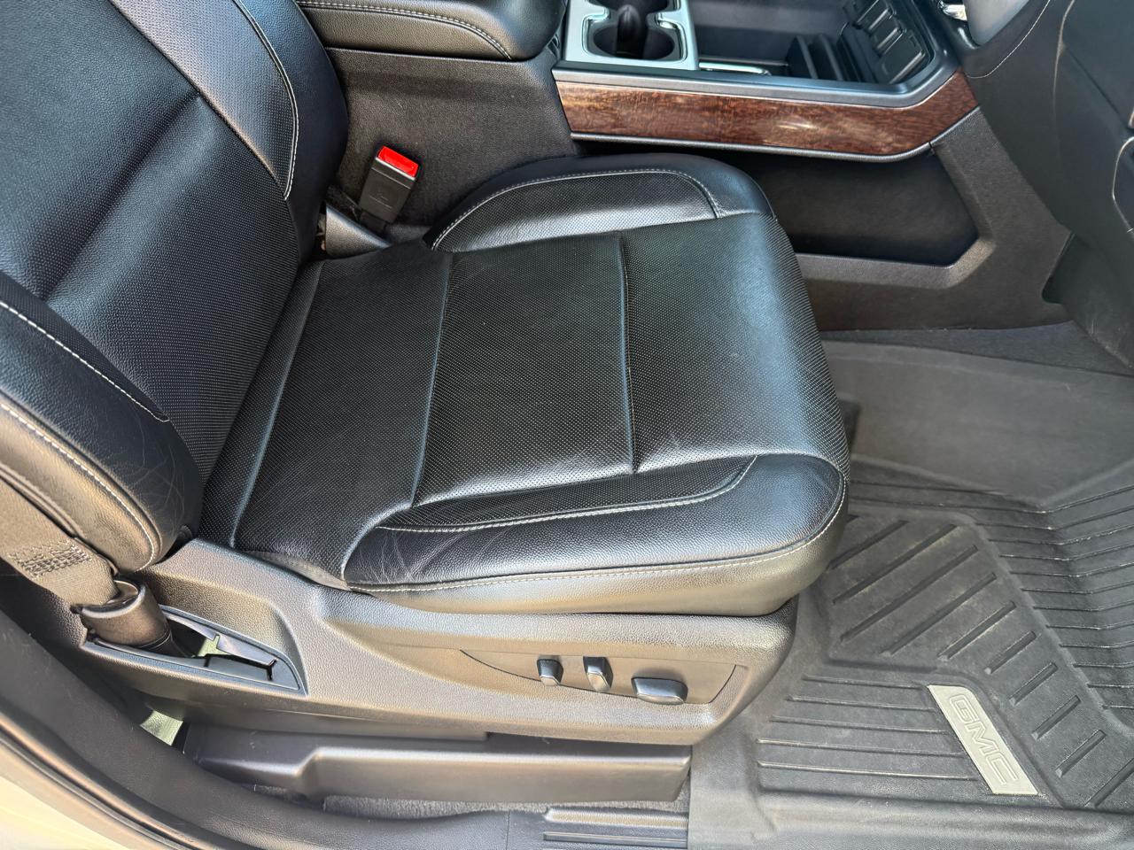 GMC Sierra 1500 4WD Crew Cab 143.5" SLT 2018