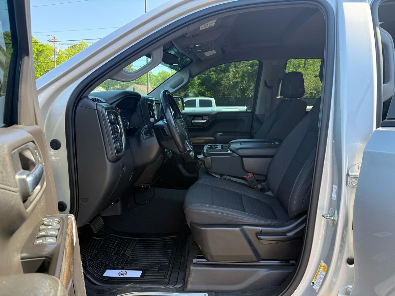 Chevrolet Silverado 1500 4WD Crew Cab 157" LT Trail Boss 2020