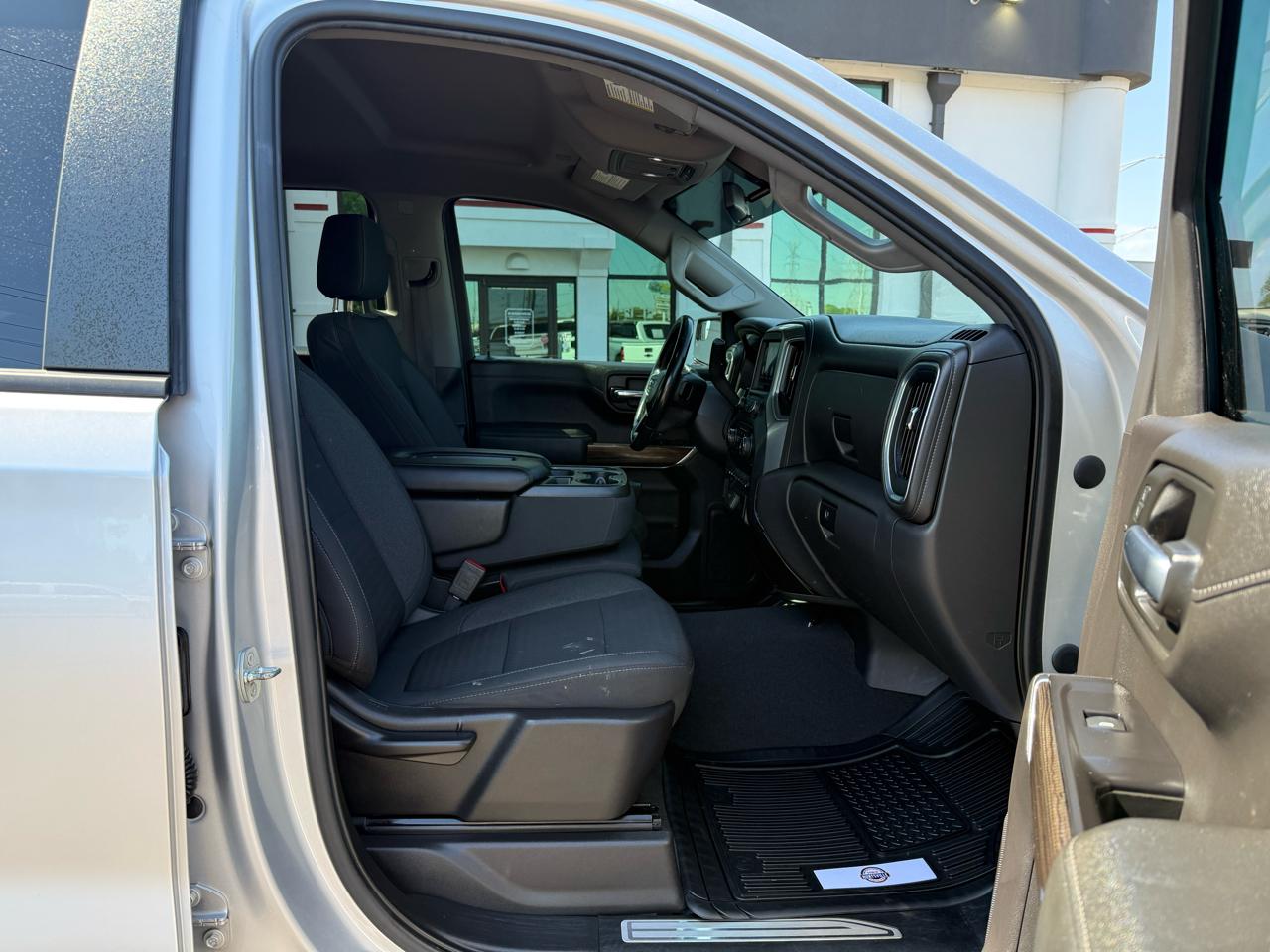 Chevrolet Silverado 1500 4WD Crew Cab 157" LT Trail Boss 2020