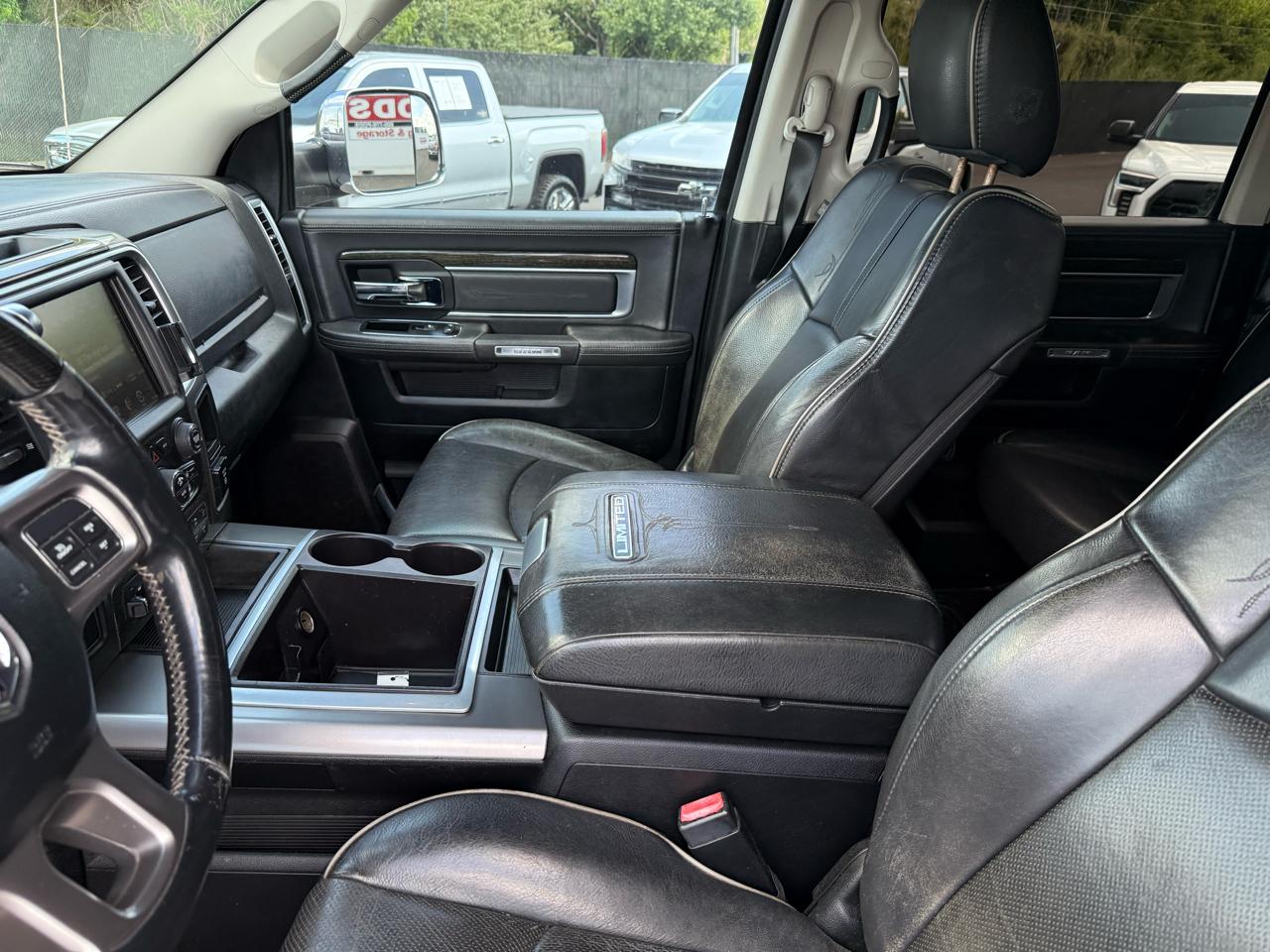 RAM 3500 4WD Crew Cab 169" Longhorn Limited 2015