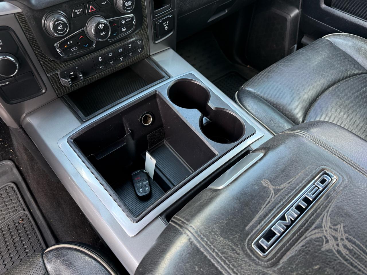 RAM 3500 4WD Crew Cab 169" Longhorn Limited 2015