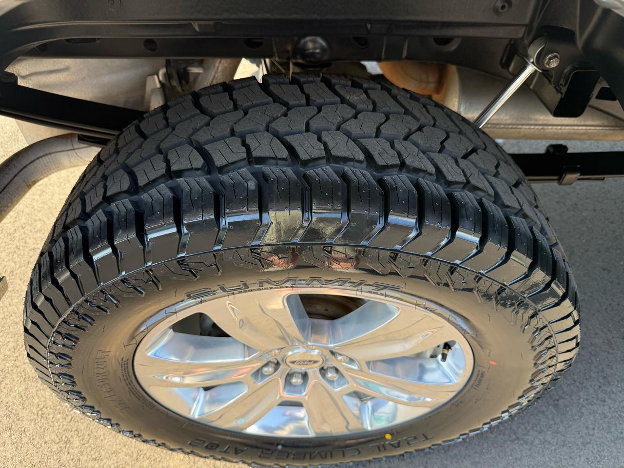 Ford F-150 4WD SuperCrew 145" Platinum 2018