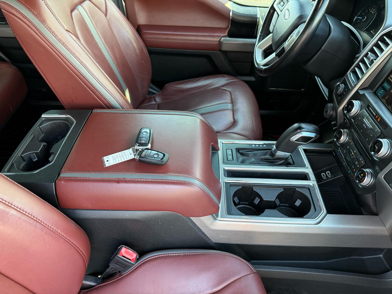 Ford F-150 4WD SuperCrew 145" Platinum 2018