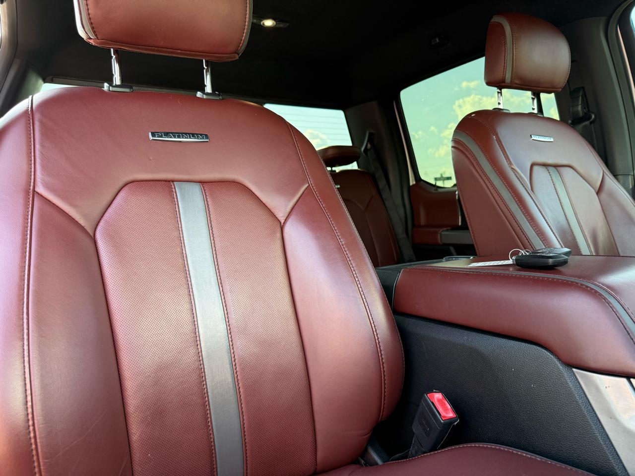 Ford F-150 4WD SuperCrew 145" Platinum 2018